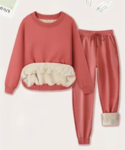 Casual lambskin hoodie and sweatpants set